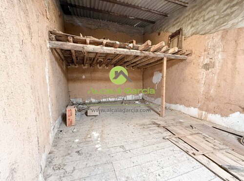 Naves en venta en San Esteban de Gormaz