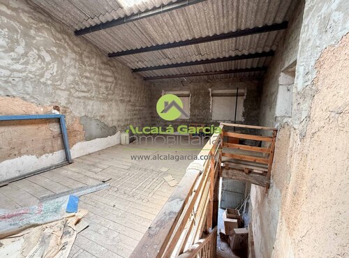 Naves en venta en San Esteban de Gormaz