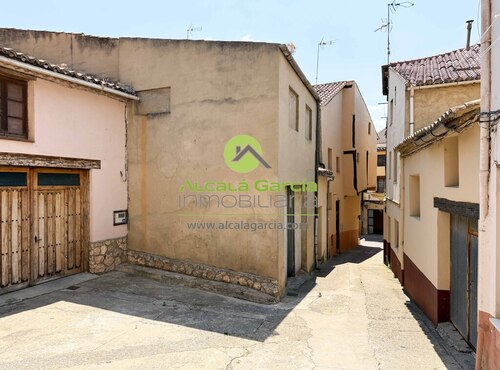 Naves en venta en San Esteban de Gormaz