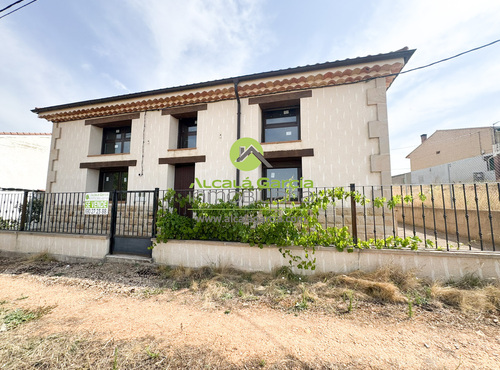 Casas o chalets en venta en Villalvaro