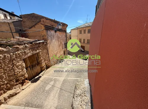 Solares en venta en San Esteban de Gormaz