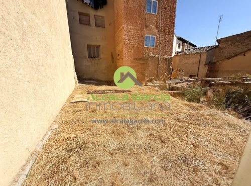 Solares en venta en San Esteban de Gormaz