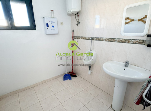 Naves en venta en El Burgo de Osma