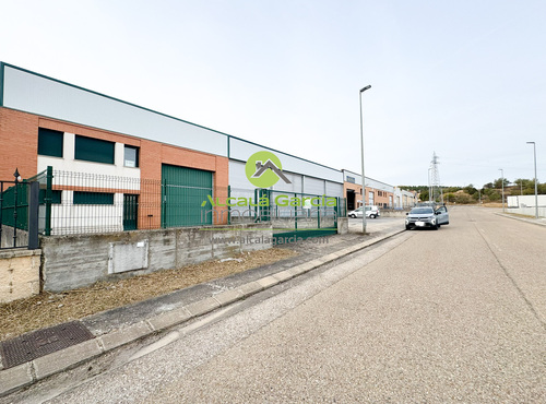 Naves en venta en El Burgo de Osma