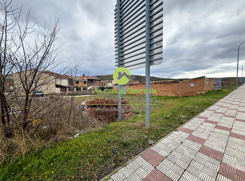 Naves en venta en Osma