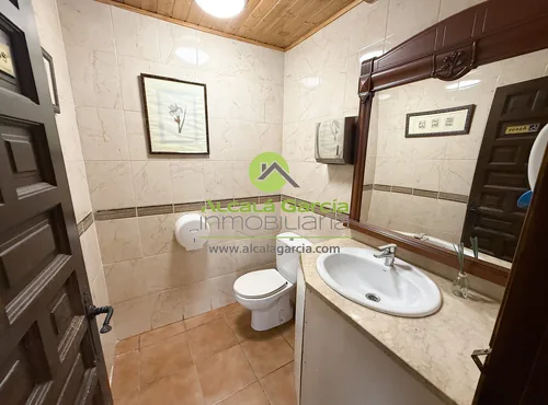 Locales en venta en San Esteban de Gormaz