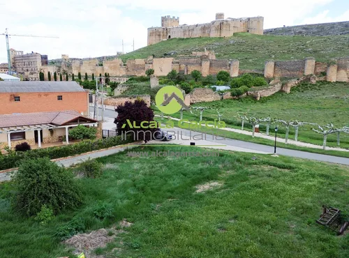 Solares en venta en Berlanga de Duero