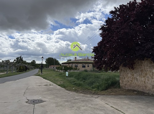 Solares en venta en Berlanga de Duero